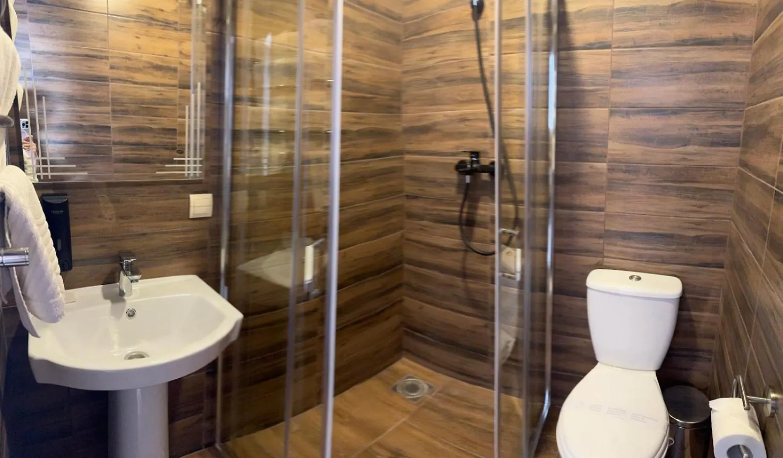 Ангел Комфорт Hotel Sofiivska Borshchahivka Ukraine